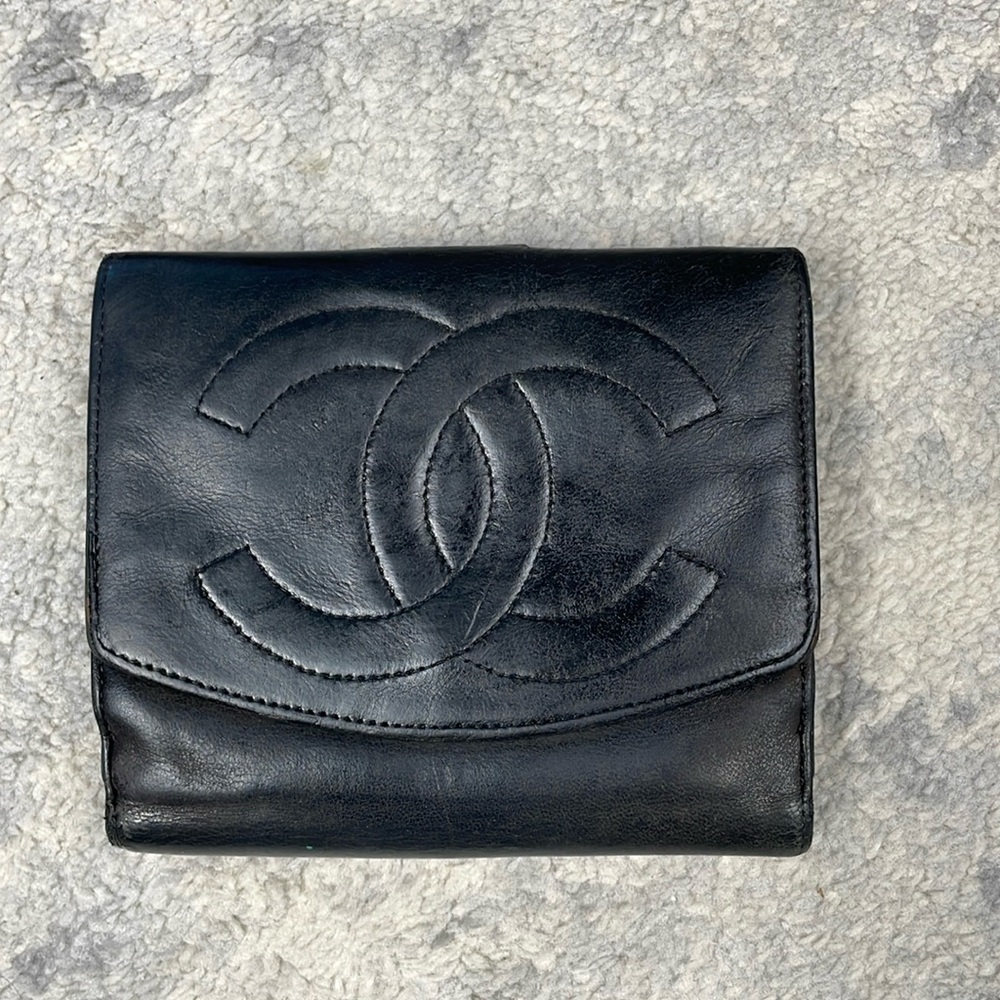 Chanel Black Leather Compact Double Snap Wallet Interlocking Cc